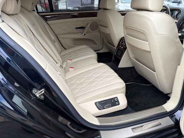 Used 2014 Bentley Flying Spur W12 AWD/4WD image 15