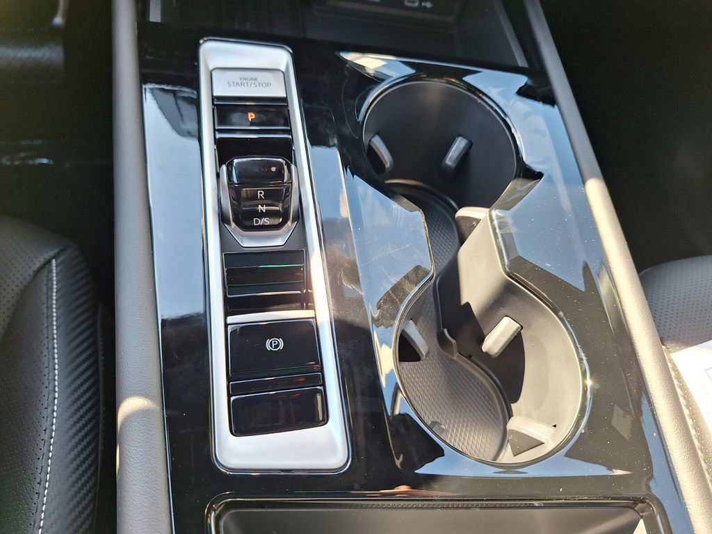 New 2026 Volkswagen Atlas Cross Sport SE image 18