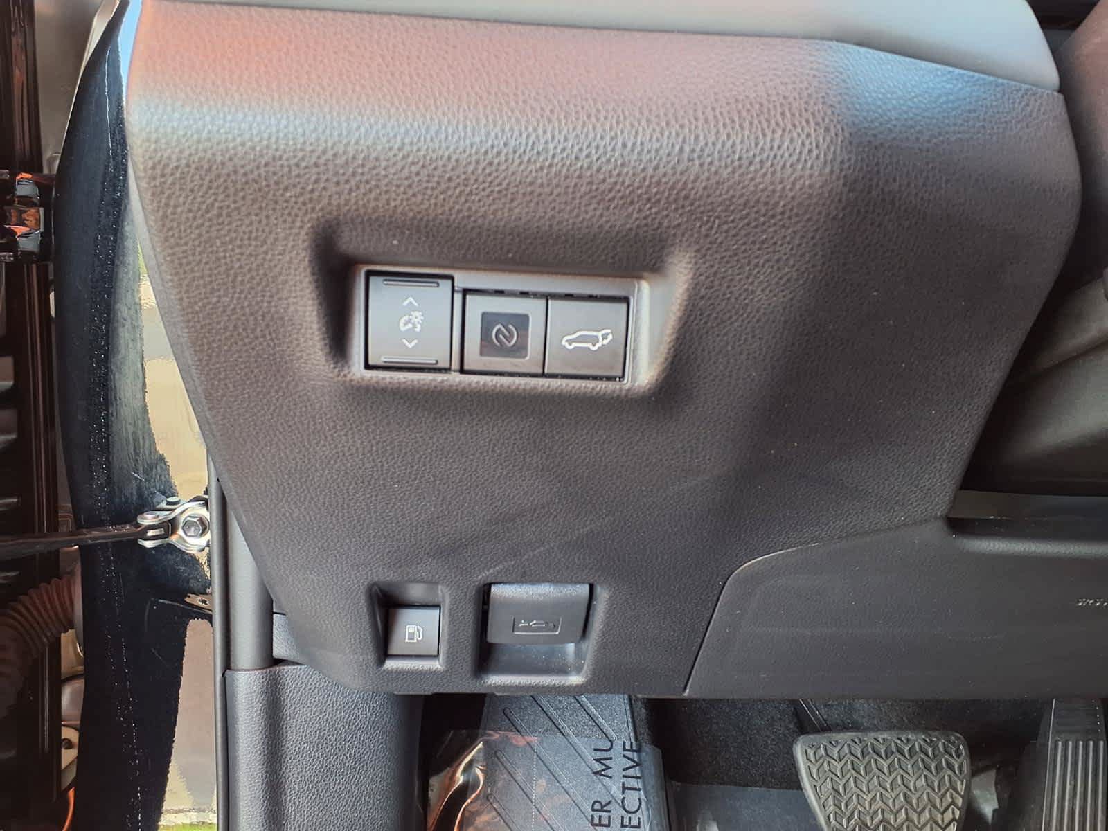 Certified 2026 Toyota RAV4 XSE AWD/4WD image 19