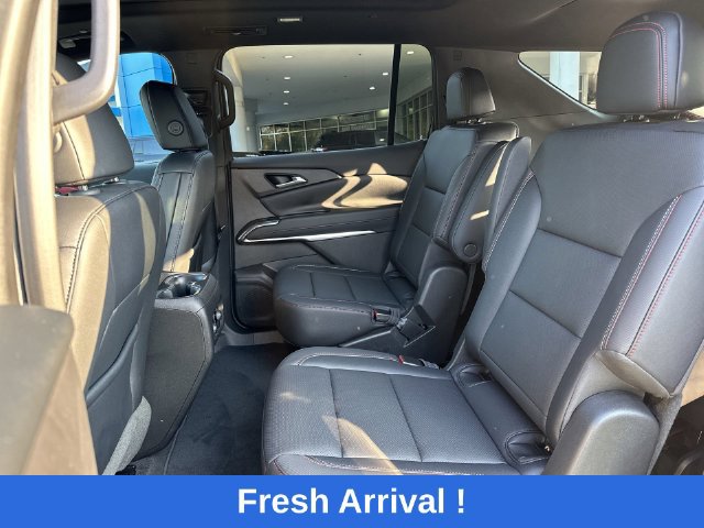 Used 2025 Chevrolet Traverse Z71 w/ Driver Confidence Package AWD/4WD image 27