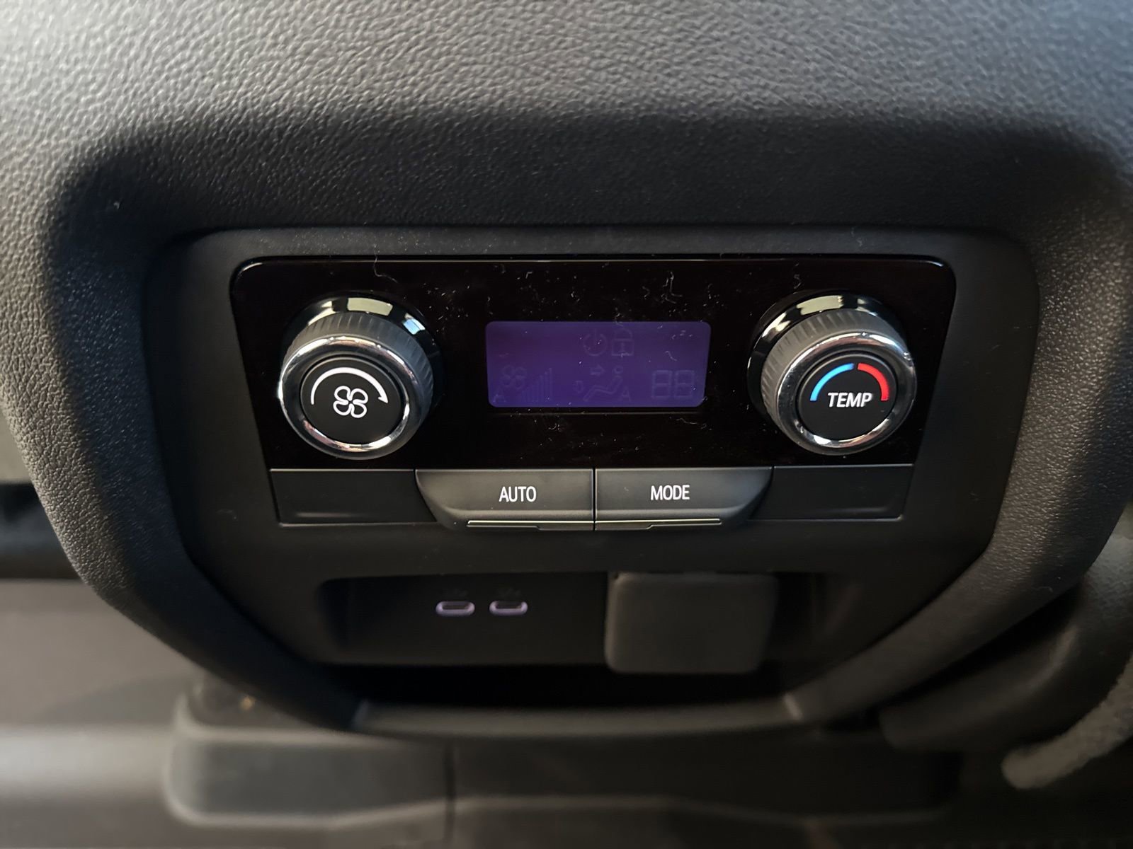 New 2026 Chevrolet Traverse Z71 w/ Driver Confidence Package image 18