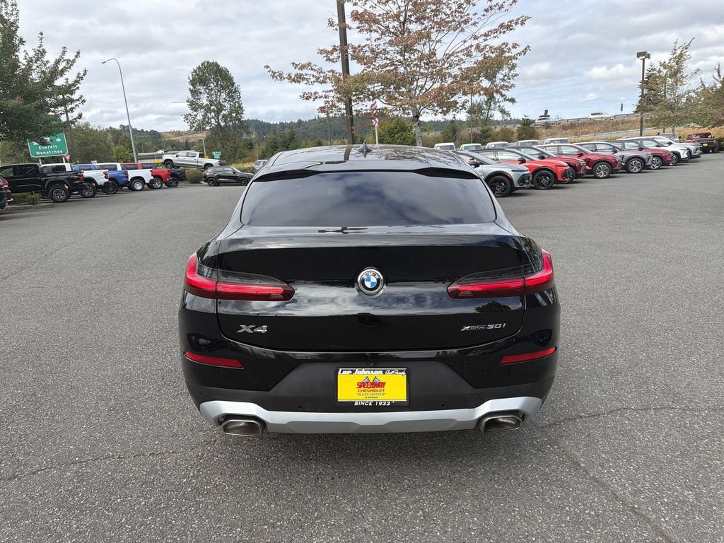 Used 2023 BMW X4 xDrive30i AWD/4WD image 8