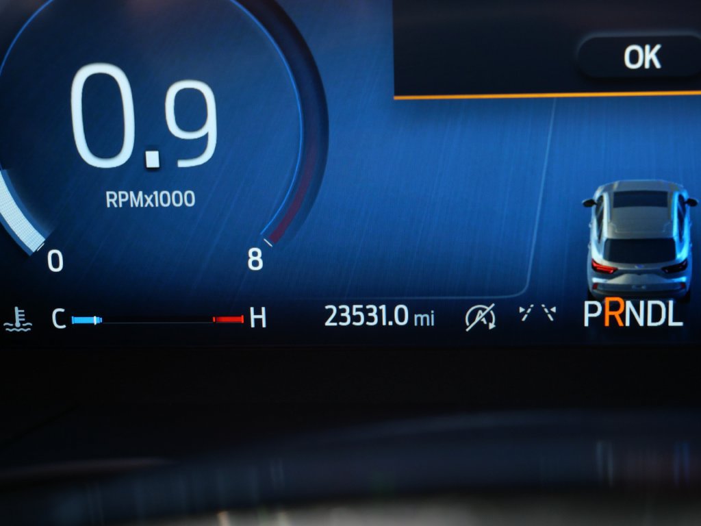 Certified 2025 Ford Escape Platinum AWD/4WD image 31