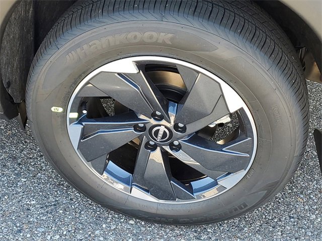 New 2026 Nissan Rogue SV image 29