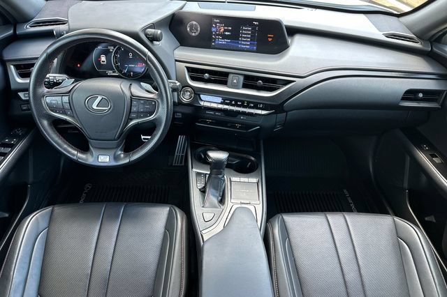 Used 2020 Lexus UX 200 F Sport w/ F Sport Premium Package FWD image 16