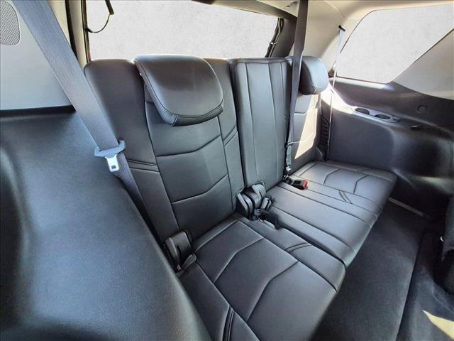 Used 2018 Cadillac Escalade Luxury AWD/4WD image 22
