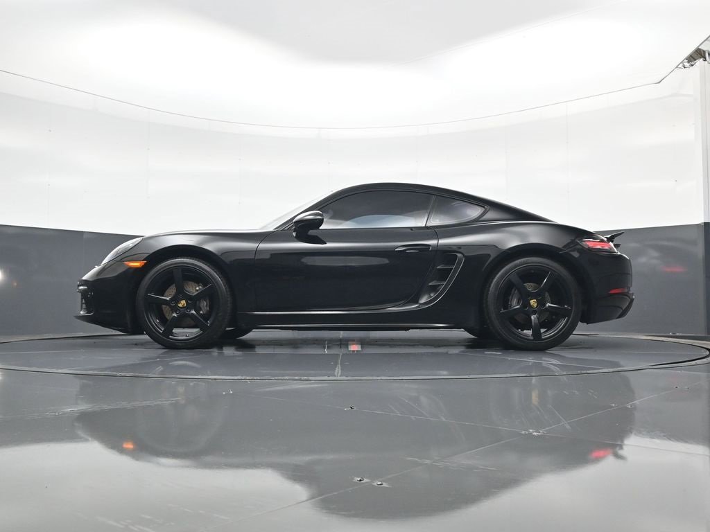 Used 2018 Porsche 718 Cayman image 17
