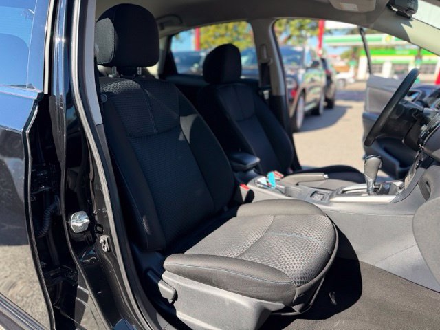 Used 2017 Nissan Sentra SR FWD image 26