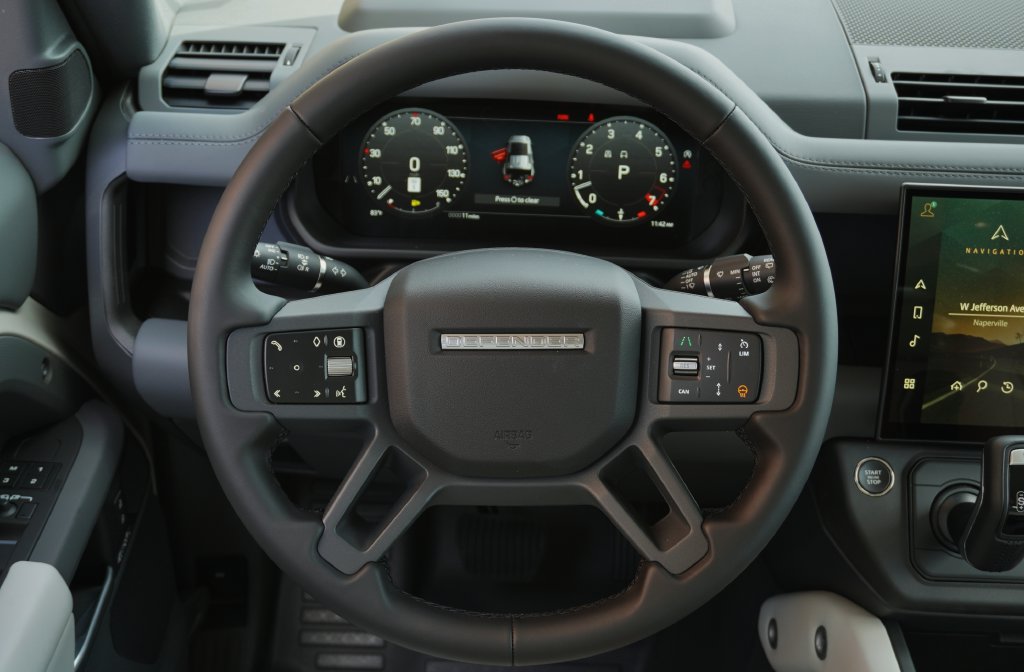 New 2026 Land Rover Defender 110 X-Dynamic SE AWD/4WD image 17
