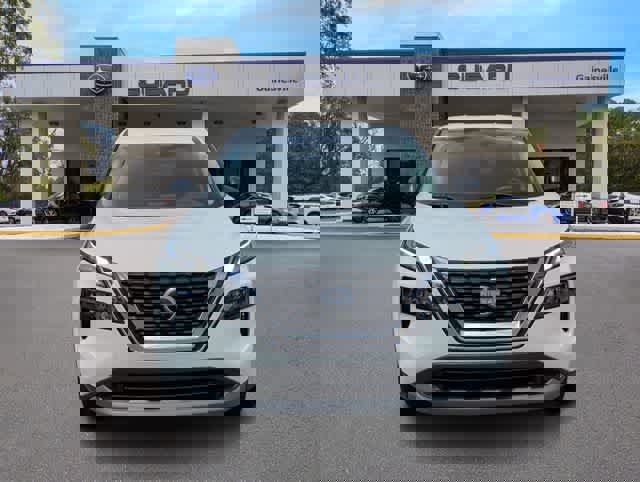 Used 2023 Nissan Rogue S image 9