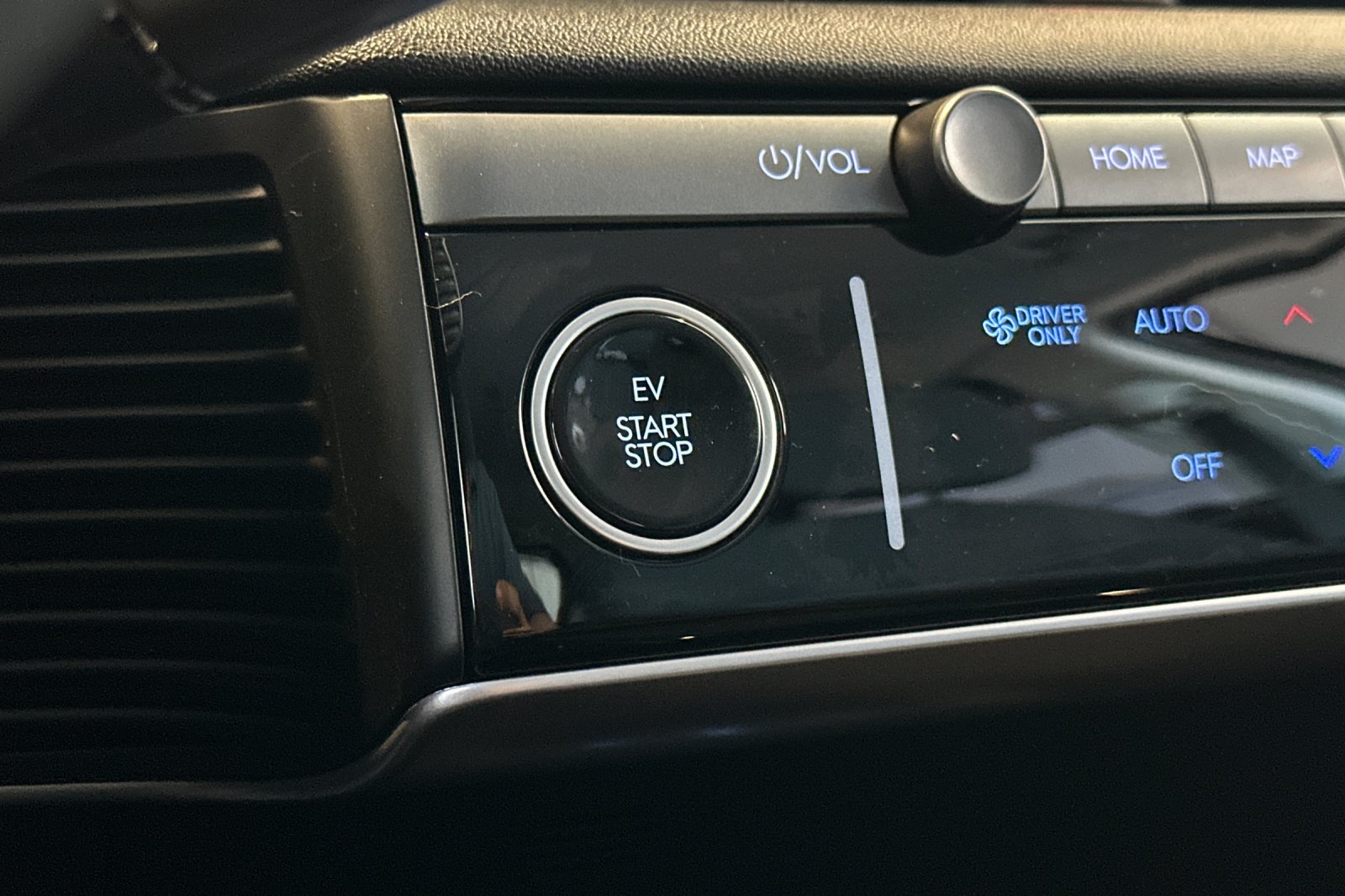 New 2026 Hyundai Ioniq 5 SE AWD/4WD image 22