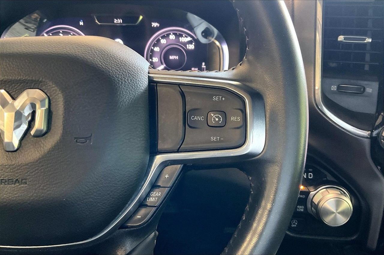 Used 2024 RAM 1500 Laramie AWD/4WD image 32