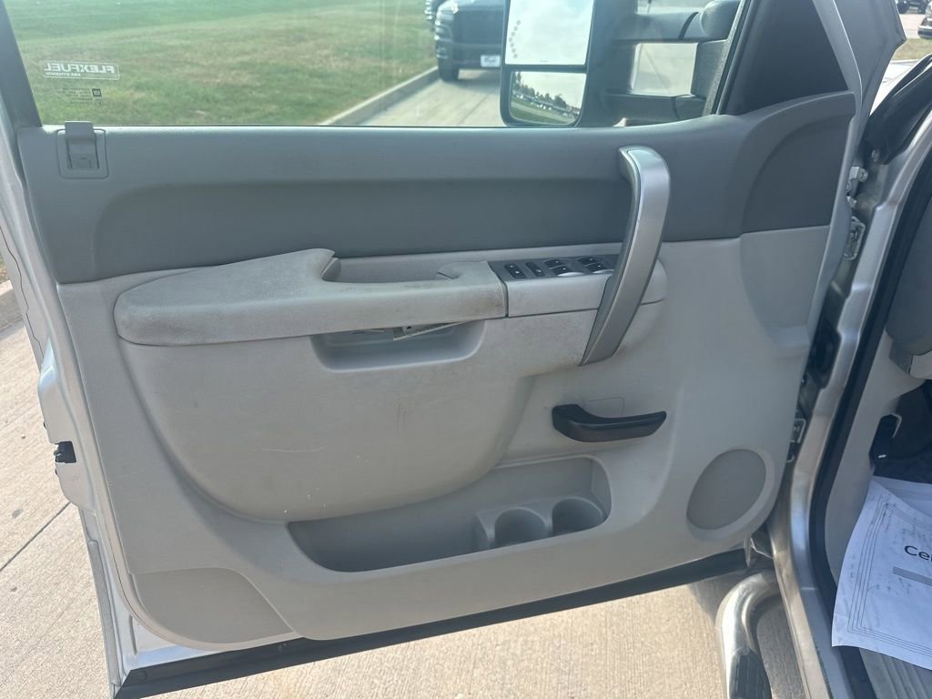 Used 2014 GMC Sierra 2500 SLE w/ SLE Preferred Package image 32