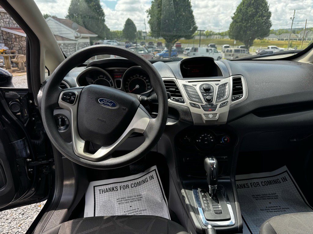 Used 2012 Ford Fiesta SE image 13