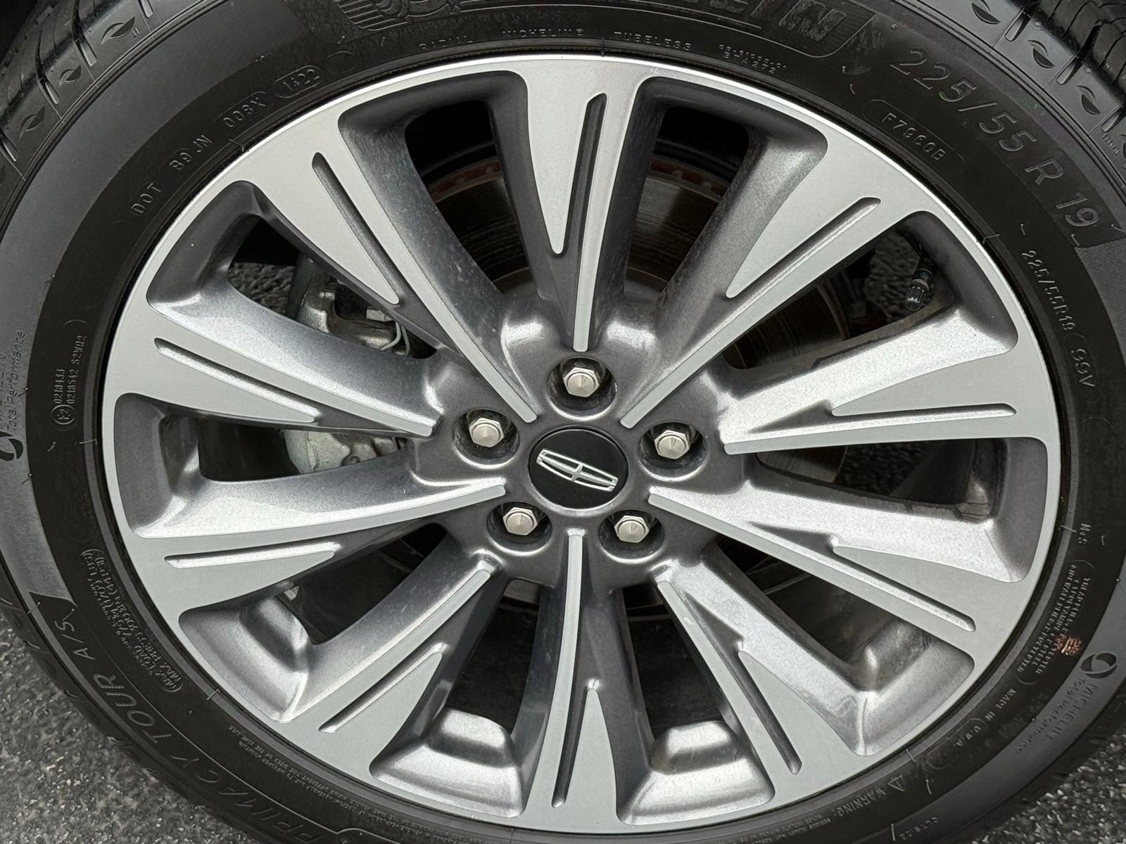 Used 2022 Lincoln Corsair Reserve w/ Equipment Group 201A image 10