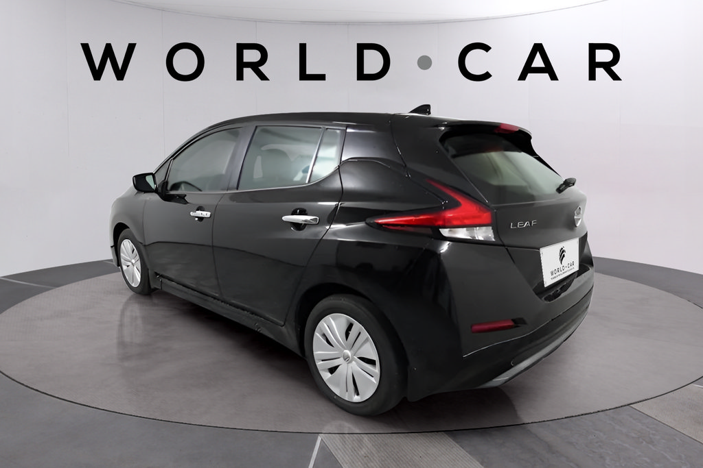 Used 2025 Nissan Leaf S FWD image 8