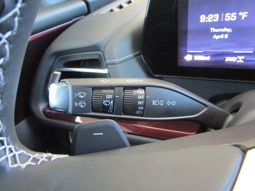 New 2026 Chevrolet Traverse Z71 w/ Enhanced Driving Package AWD/4WD image 31