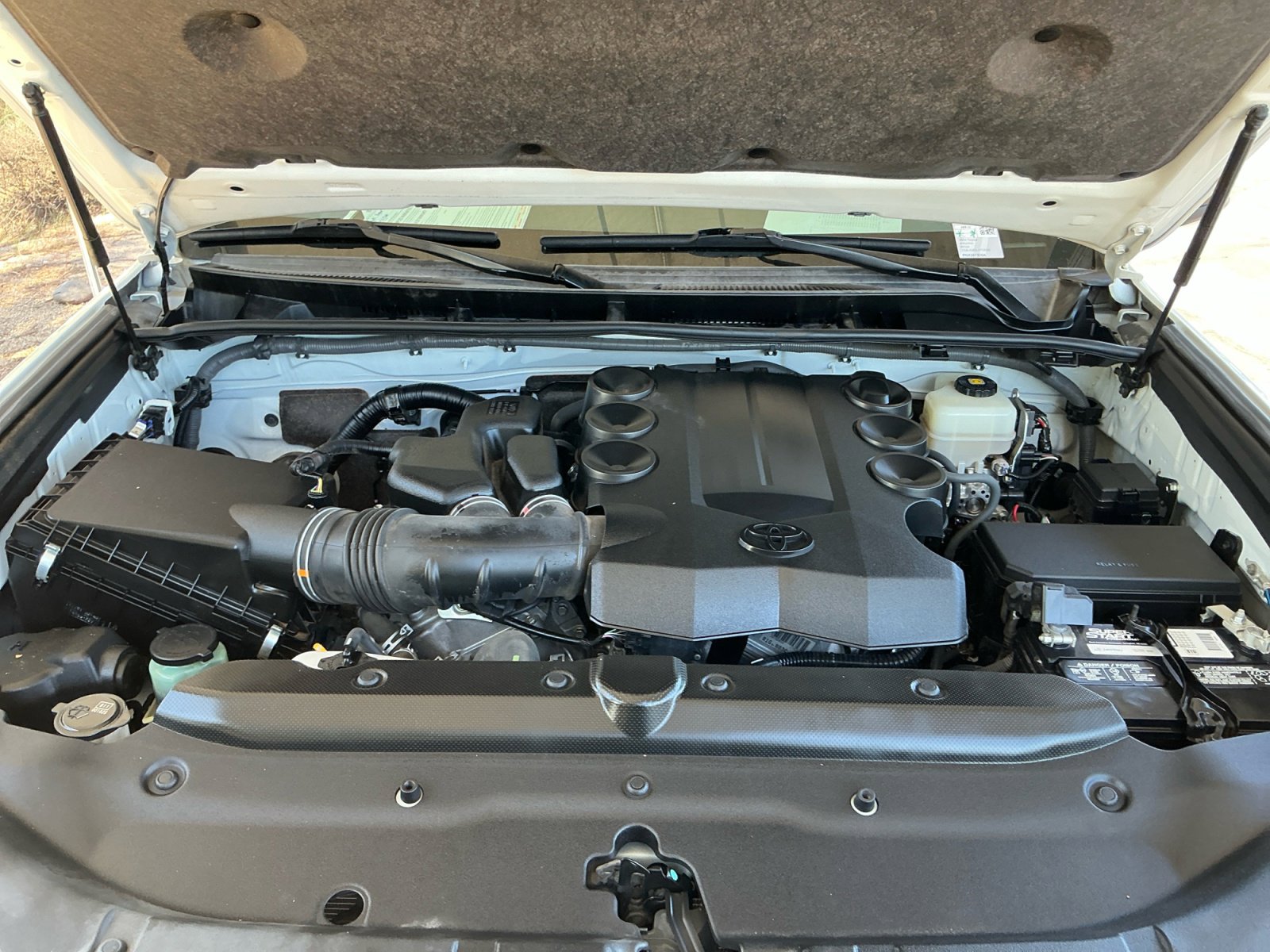 Used 2020 Toyota 4Runner SR5 AWD/4WD image 22