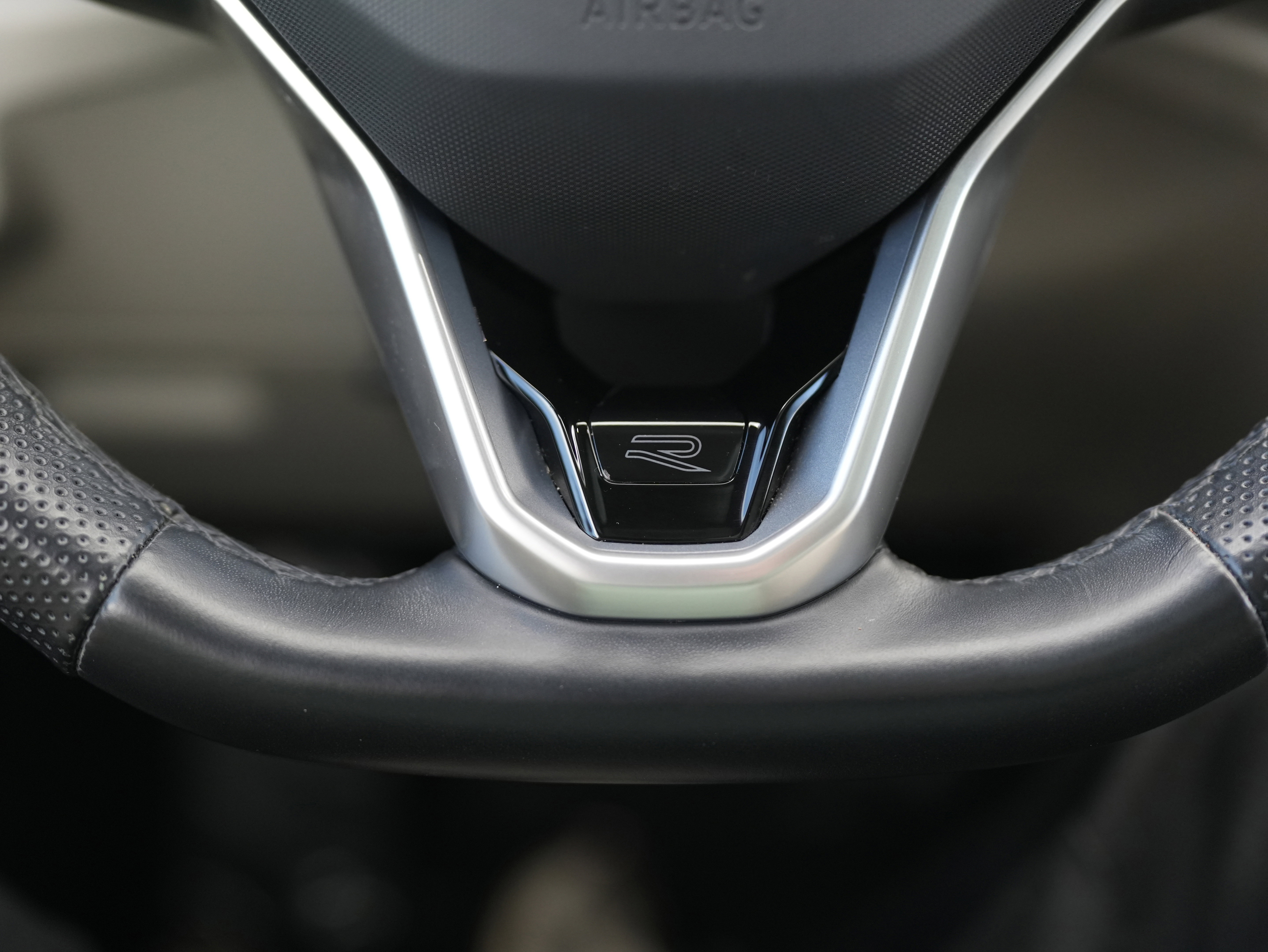 Certified 2023 Volkswagen Atlas SEL R-Line image 22