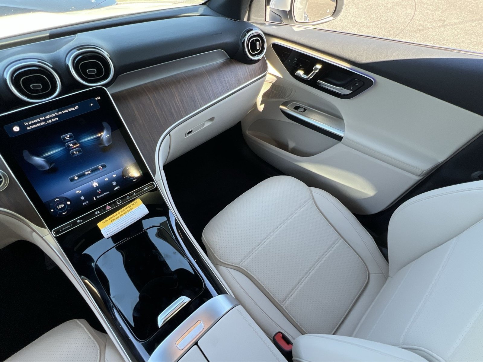 New 2026 Mercedes-Benz GLC 300 4MATIC image 14