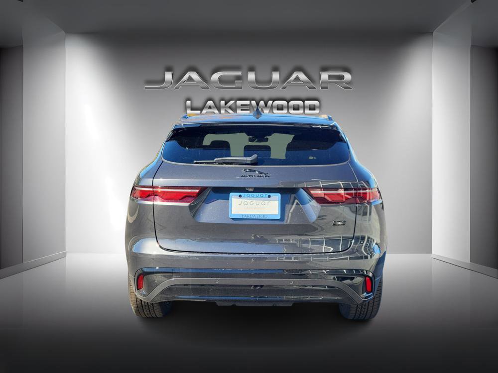 New 2026 Jaguar F-PACE R-Dynamic S image 4