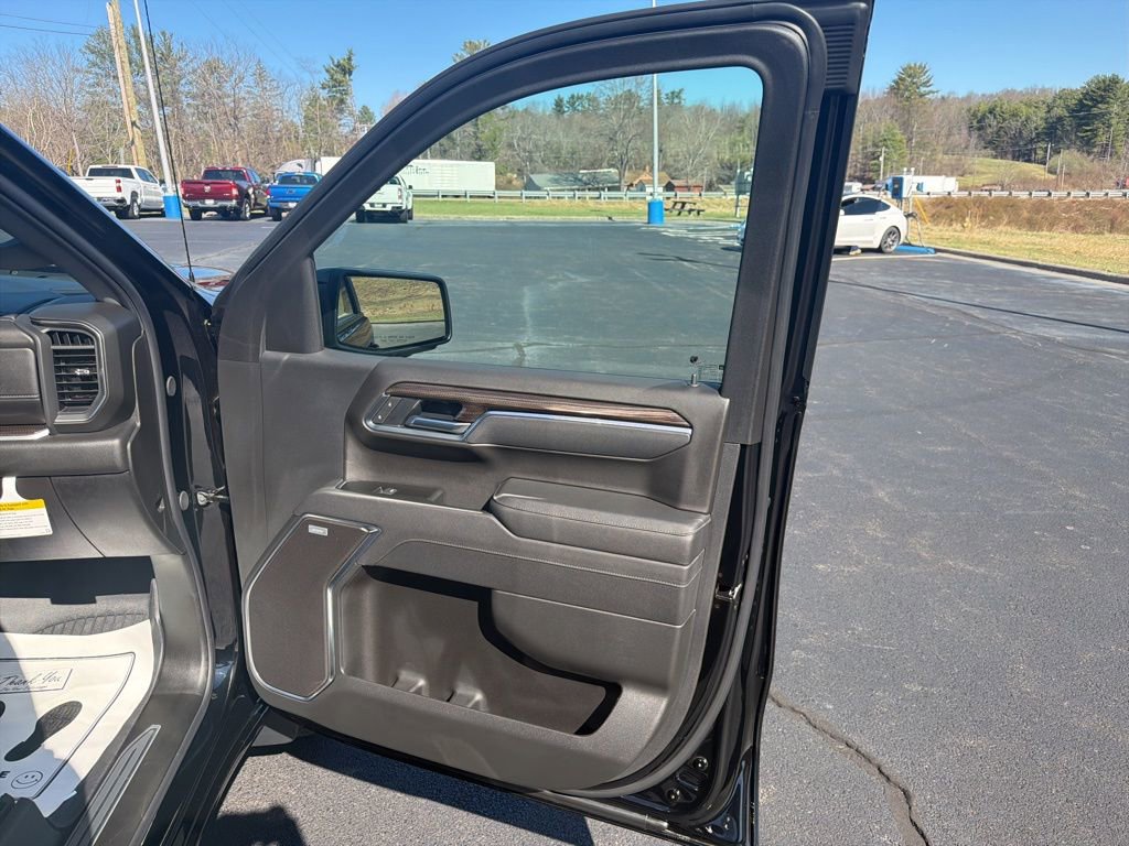 New 2026 Chevrolet Silverado 1500 RST w/ RST All Star Premium Package image 22