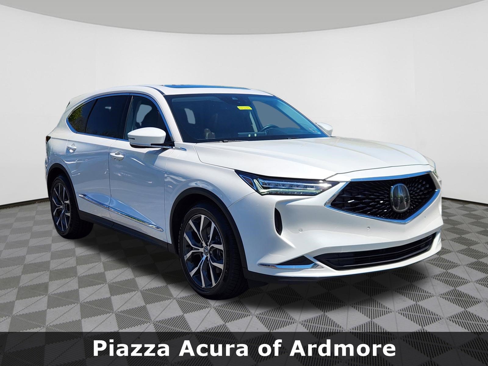 Certified 2023 Acura MDX SH-AWD w/ Technology Package image 1