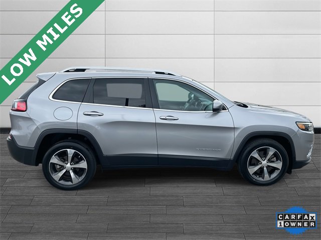 Certified 2019 Jeep Cherokee Limited image 2