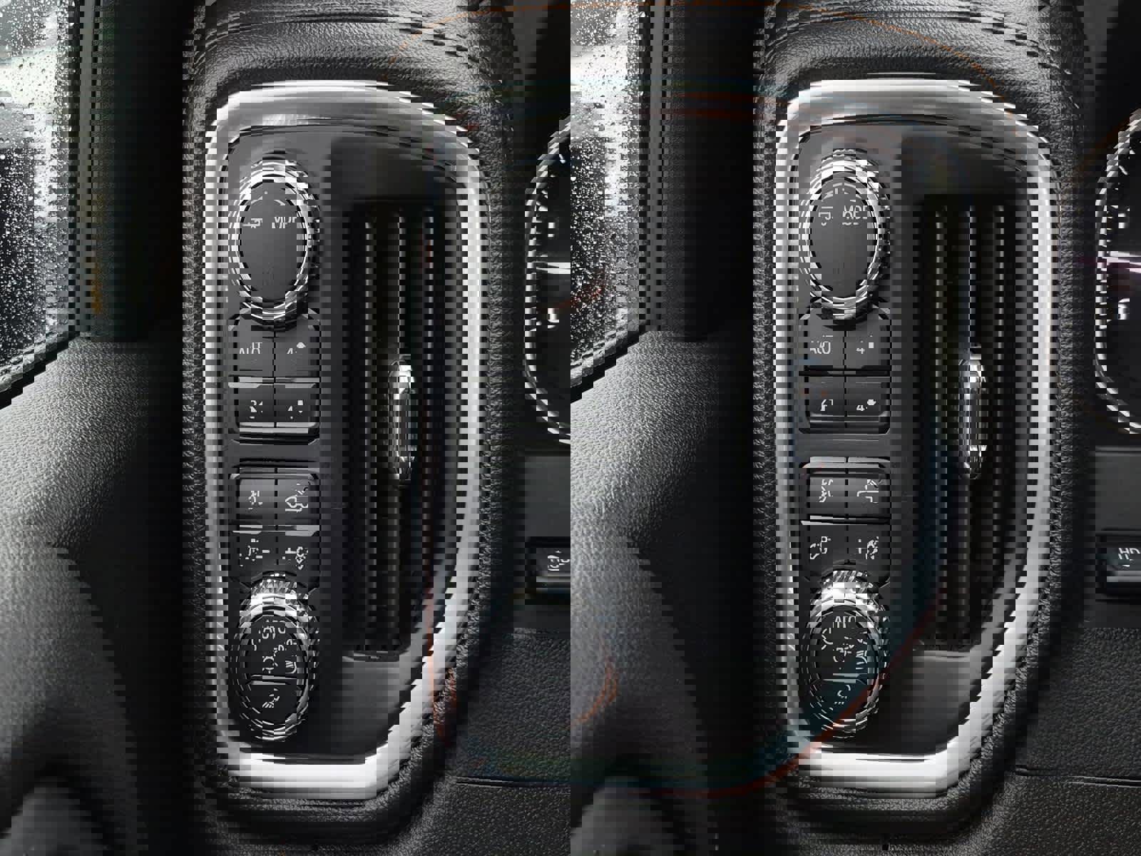 Used 2023 GMC Sierra 2500 AT4 w/ AT4 Preferred Package image 23