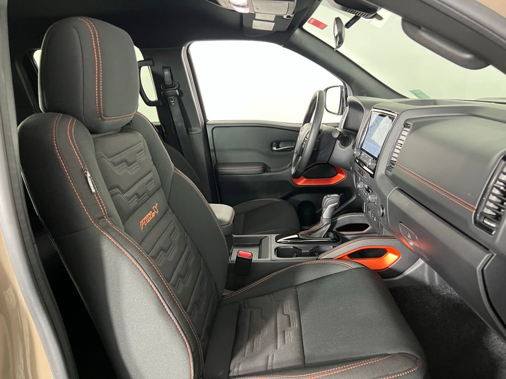 Used 2024 Nissan Frontier Pro-X w/ Technology Package image 31