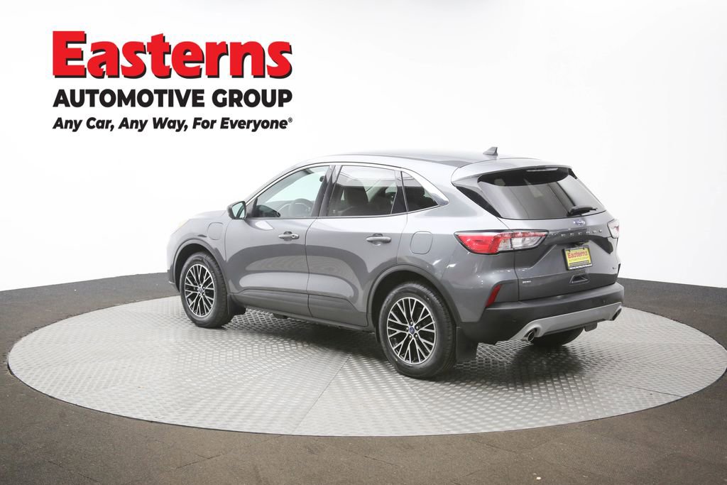 Used 2022 Ford Escape SE w/ Cold Weather Package image 61