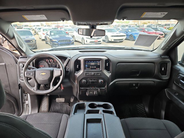 Used 2020 Chevrolet Silverado 1500 Custom w/ Custom Value Package image 18