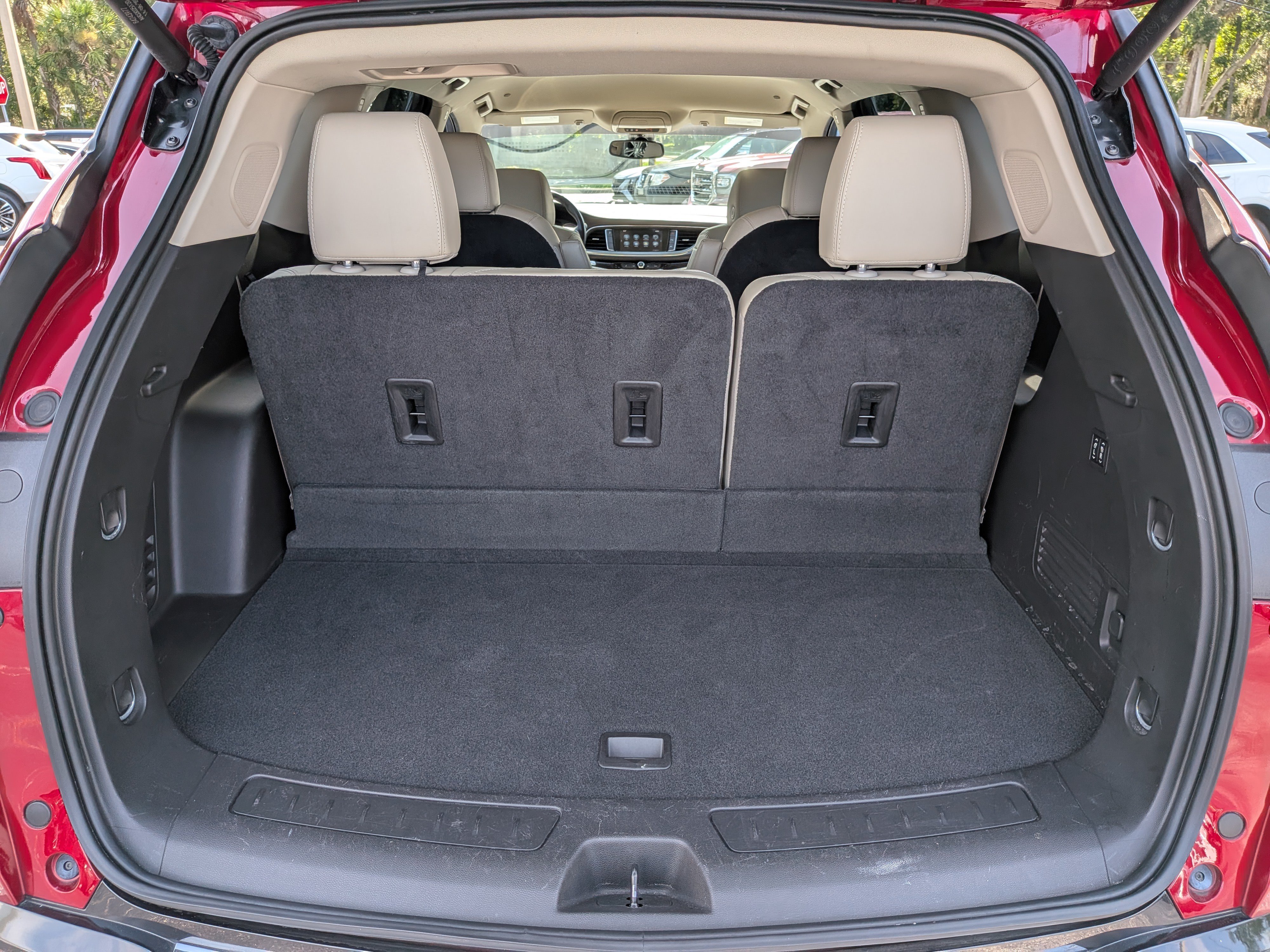Certified 2019 Buick Enclave Premium FWD image 17