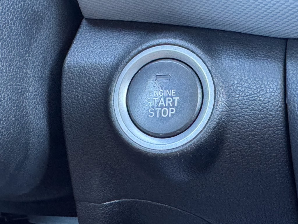 Used 2018 Hyundai Kona Limited FWD image 26