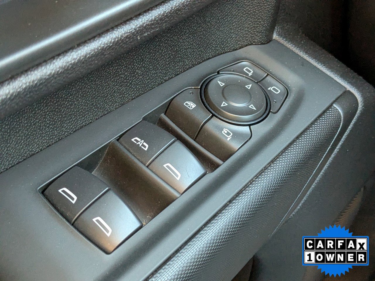 Used 2024 Chevrolet Silverado 2500 Custom w/ Custom Value Package image 26