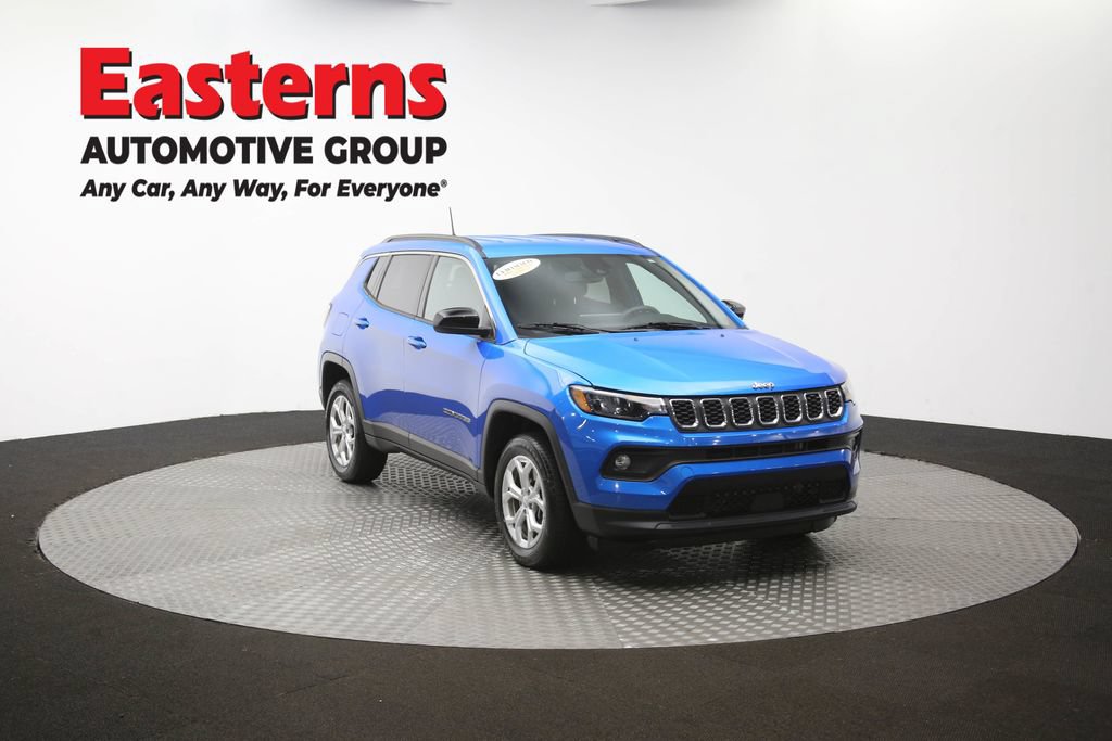 Used 2024 Jeep Compass Latitude AWD/4WD image 48