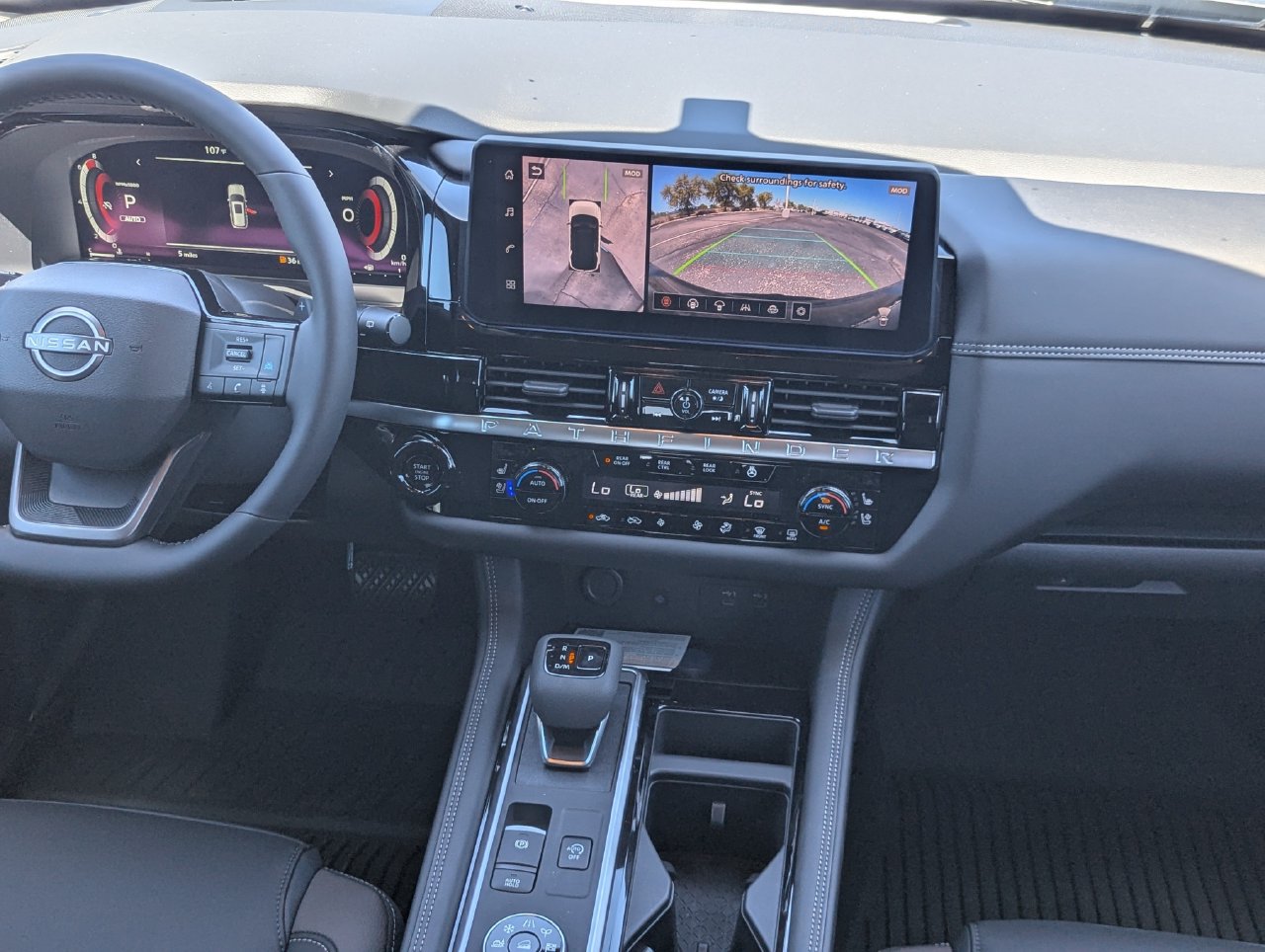 New 2026 Nissan Pathfinder Platinum AWD/4WD image 28