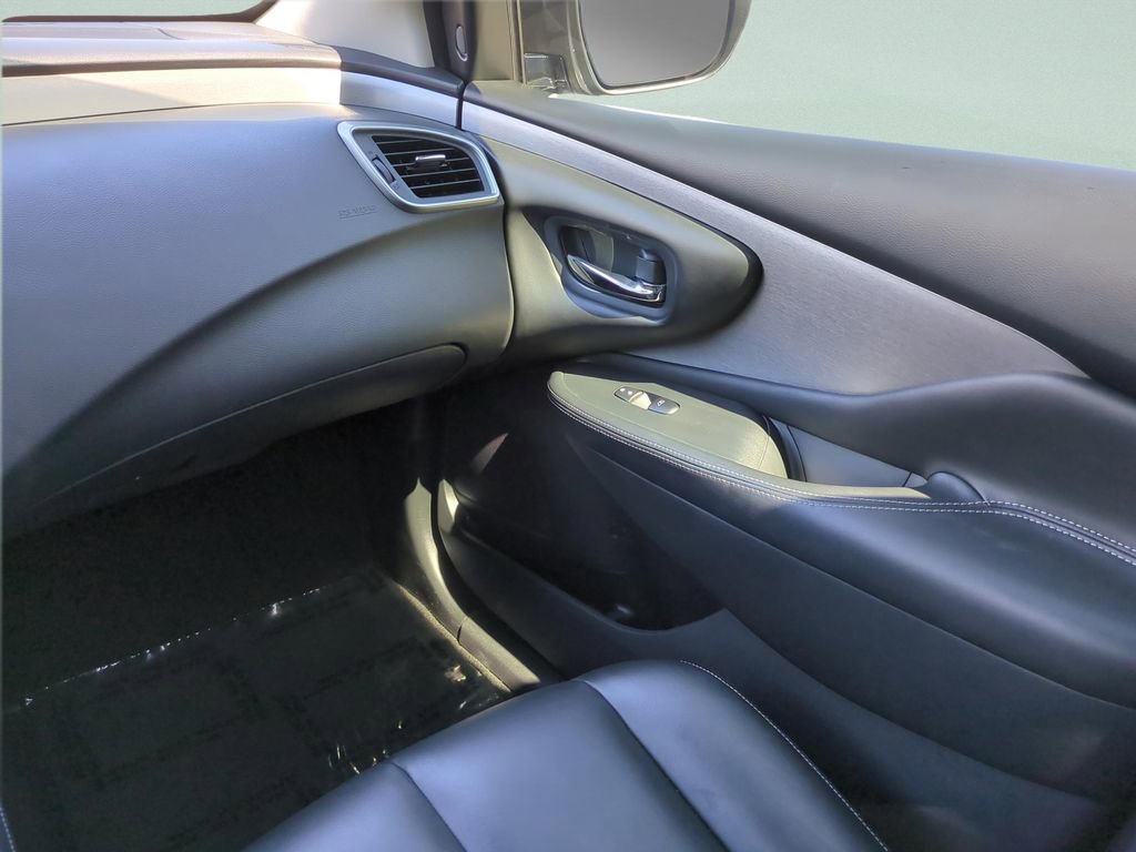 Certified 2022 Nissan Murano SV image 16