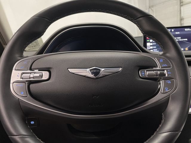 Used 2024 Genesis GV70 2.5T w/ Advanced Package image 18