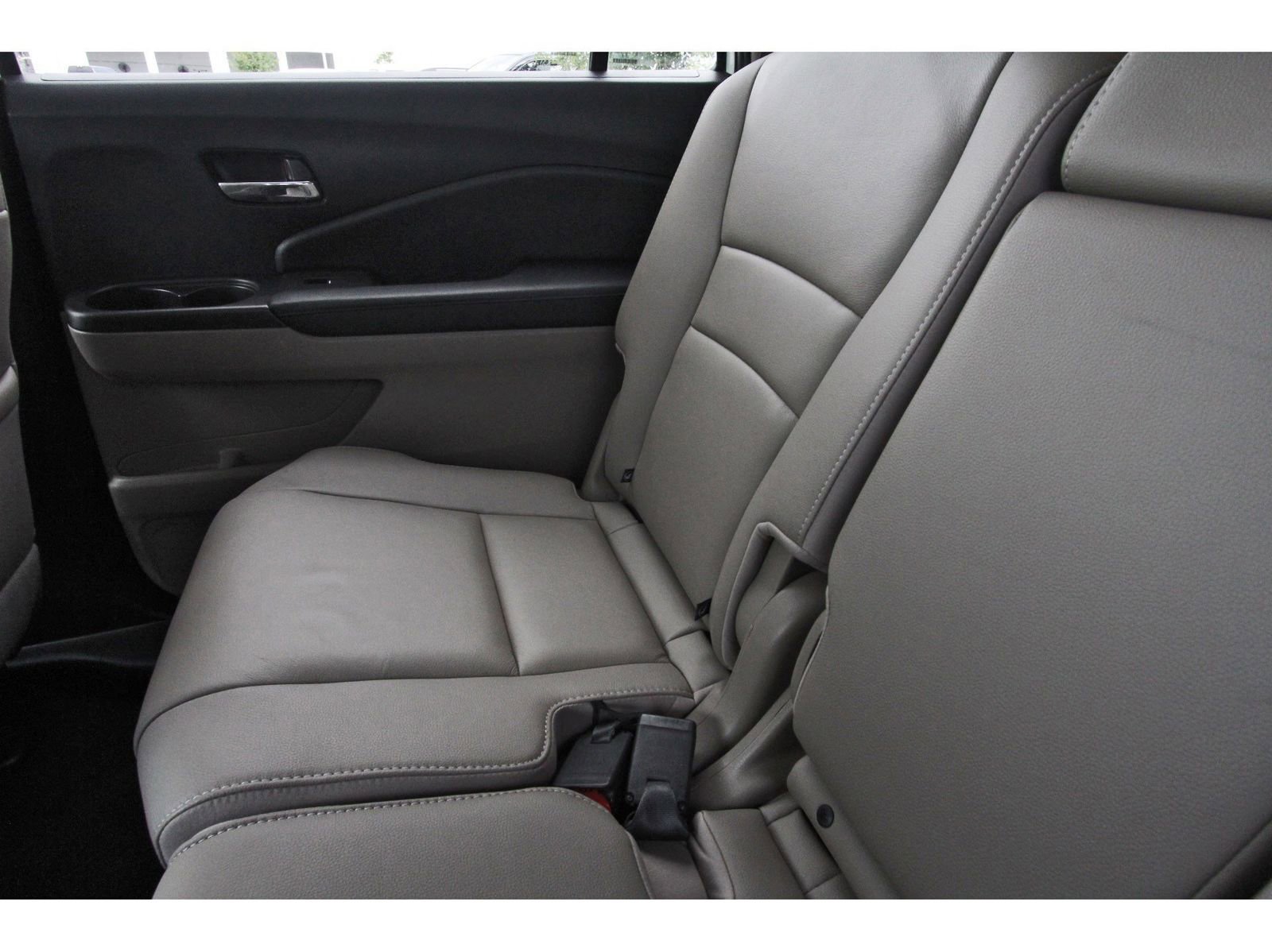 Used 2018 Honda Pilot EX-L image 13