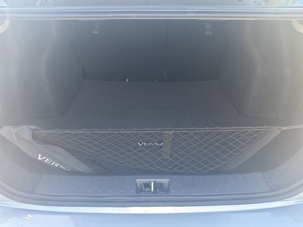 Used 2025 Nissan Versa SV w/ Trunk Package FWD image 9