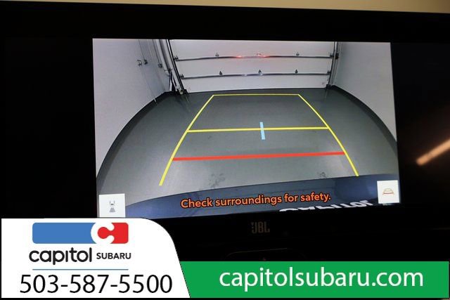 Used 2024 Toyota Venza XLE image 26