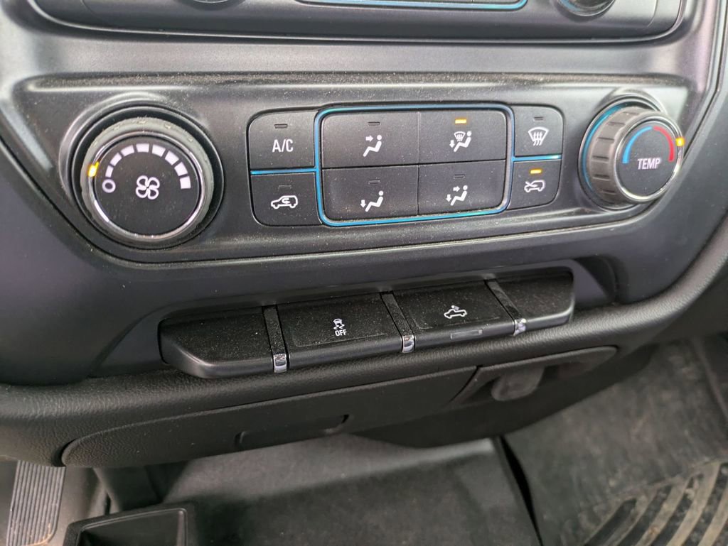 Used 2017 Chevrolet Silverado 1500 W/T image 34