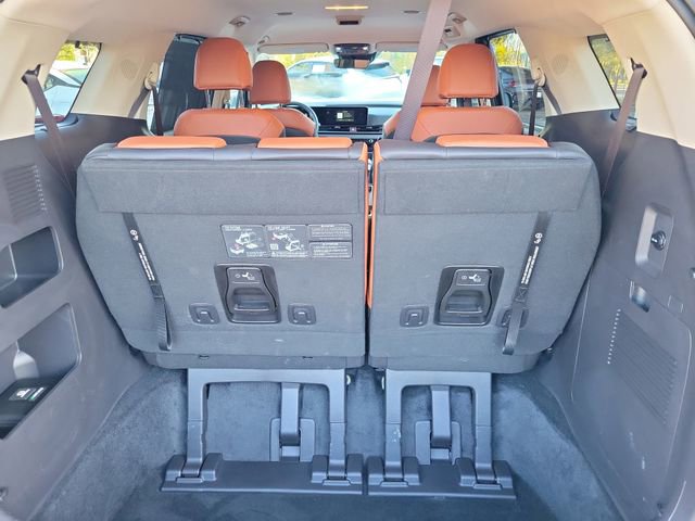 Used 2026 Kia Carnival EX FWD image 10