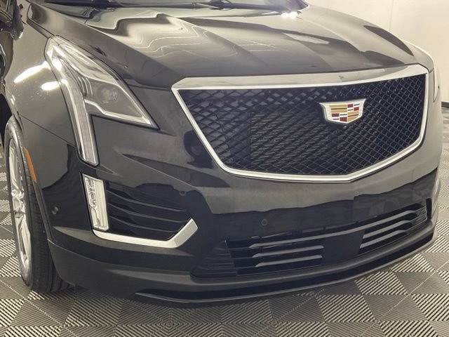 Used 2023 Cadillac XT5 Sportv w/ Technology Package AWD/4WD image 8