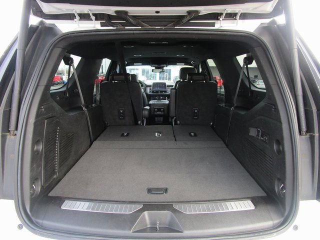 Certified 2023 Chevrolet Suburban Premier image 22