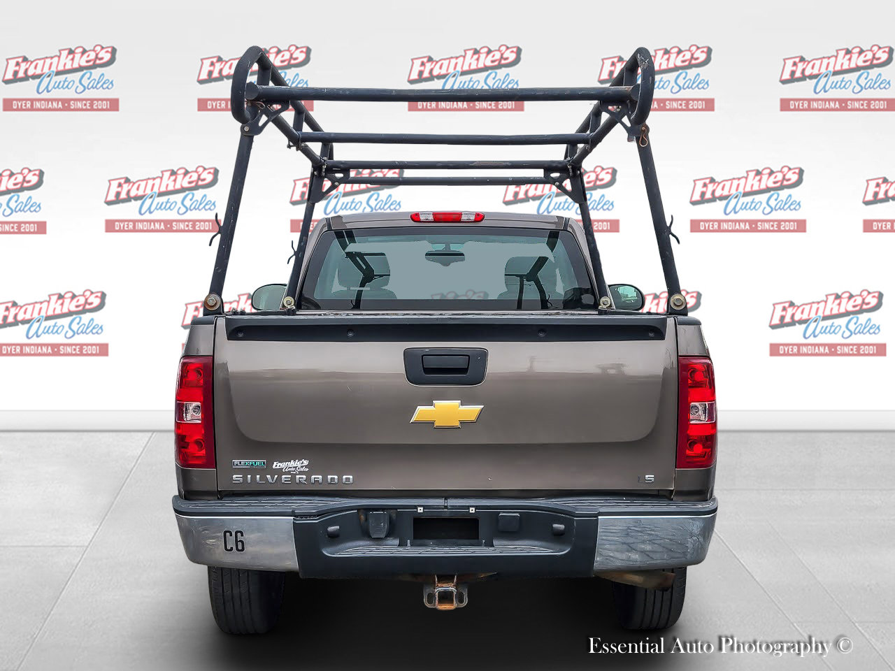 Used 2012 Chevrolet Silverado 1500 W/T RWD image 4