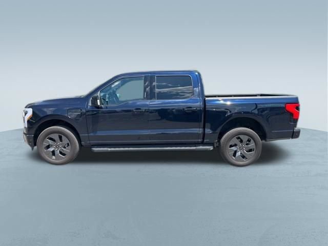 Used 2023 Ford F150 Lightning Lariat AWD/4WD image 10