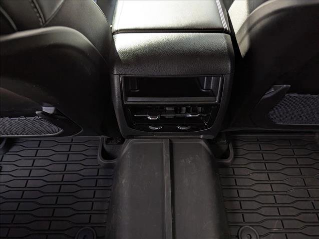 Used 2023 Jeep Grand Cherokee 4WD 4xe image 17