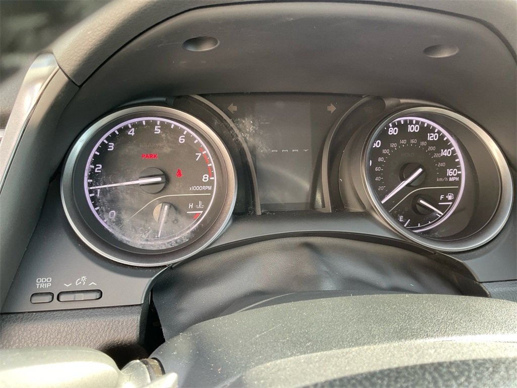 Used 2024 Toyota Camry SE image 19